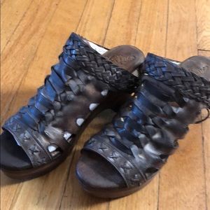 Freebird honey leather platform sandals